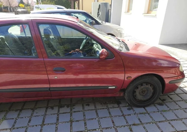 Renault Megane cena 2100 przebieg: 163666, rok produkcji 2001 z Rumia małe 29